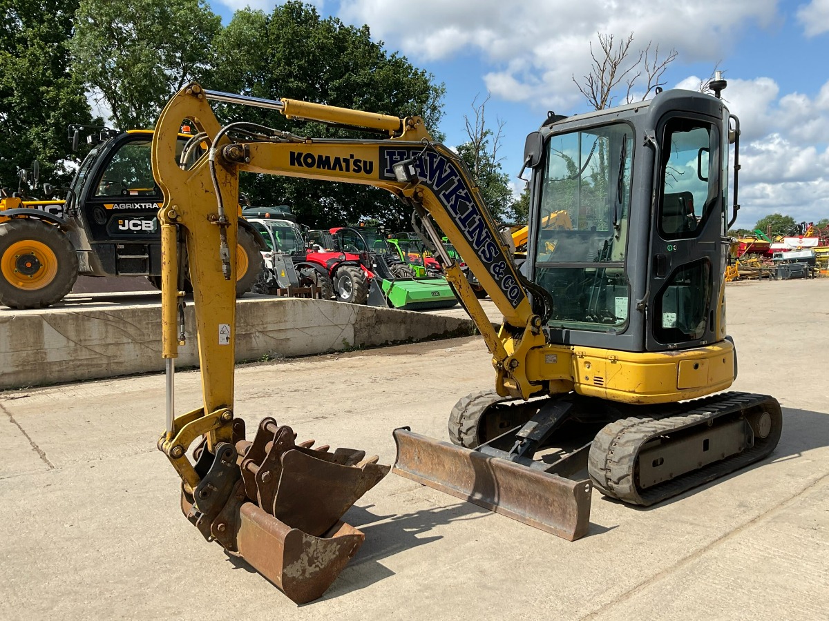 Digger Bidder - 2009 Komatsu PC27MR mini digger