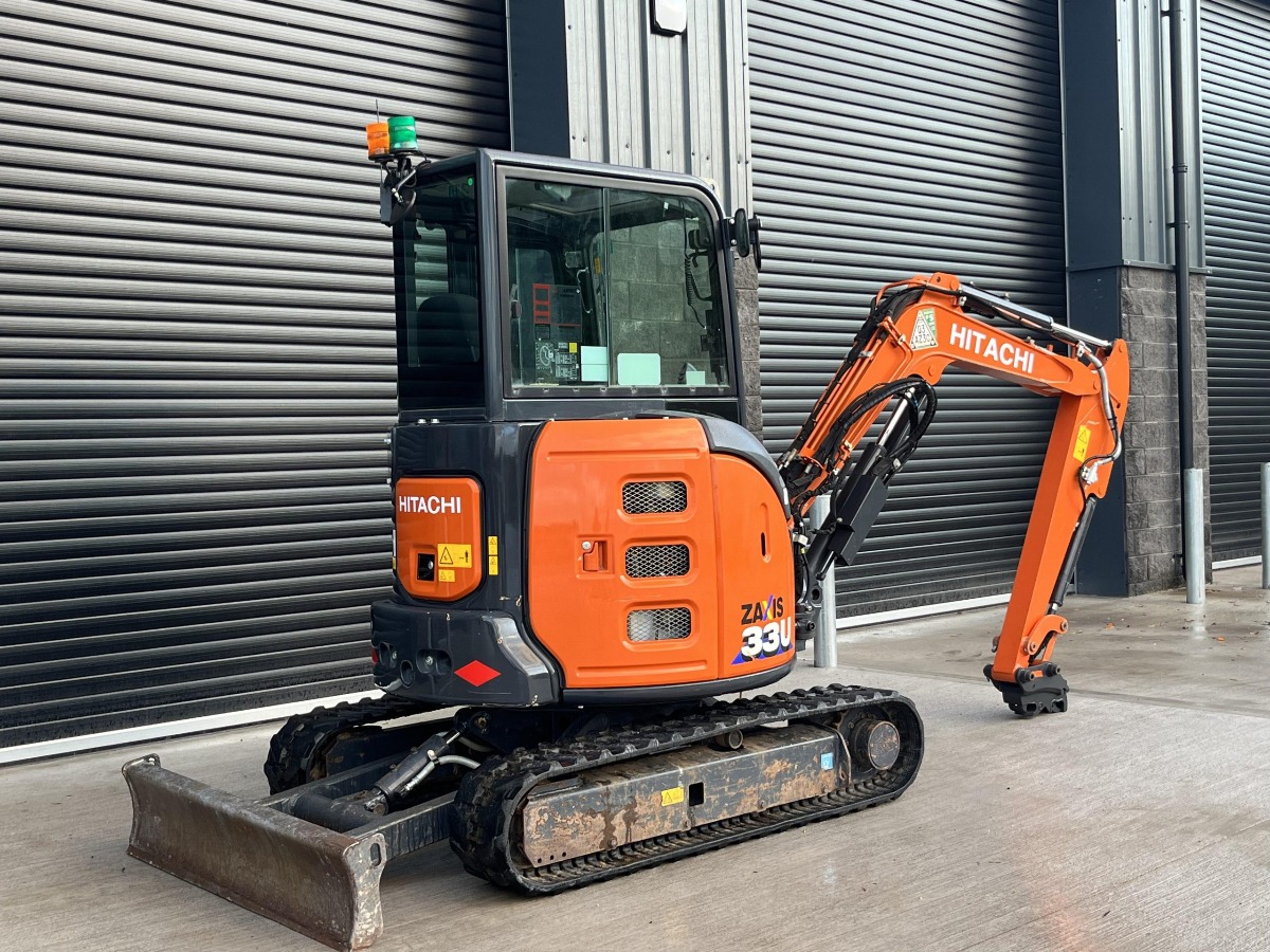 Digger Bidder - 2021 Hitachi ZX33U-6 CLR mini digger