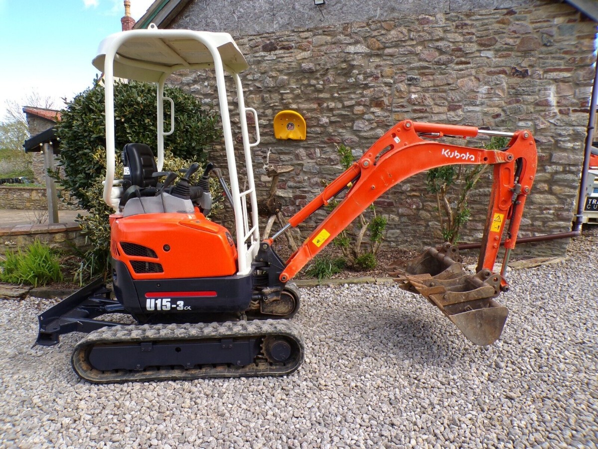 Kit De Décalques Complets Pour Mini-pelle Kubota KH151, Avec Signes De Sécurité - Neuf, Fabriqué En France