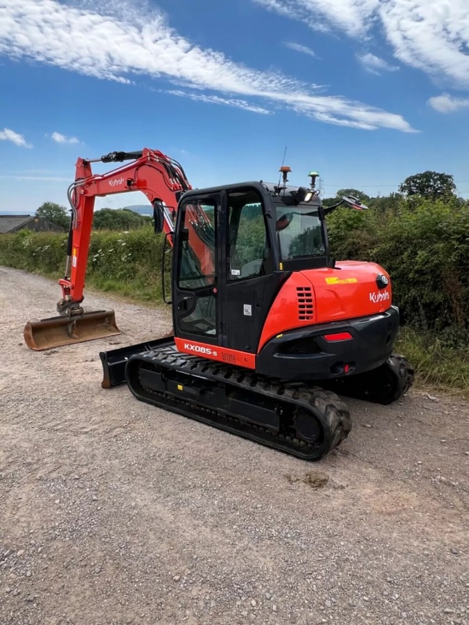 Digger Bidder - 2023 Kubota KX085-5 excavator